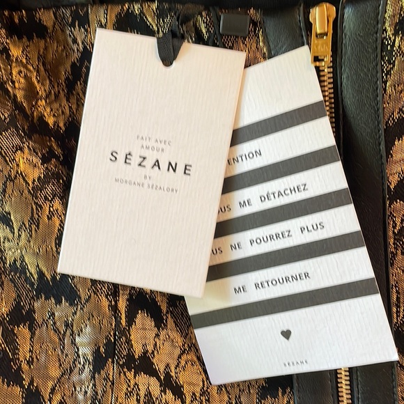 NWT Sezane Robe Simone Noir Dore Black Gold Leather Small Luxury Maximalist - Picture 13 of 16